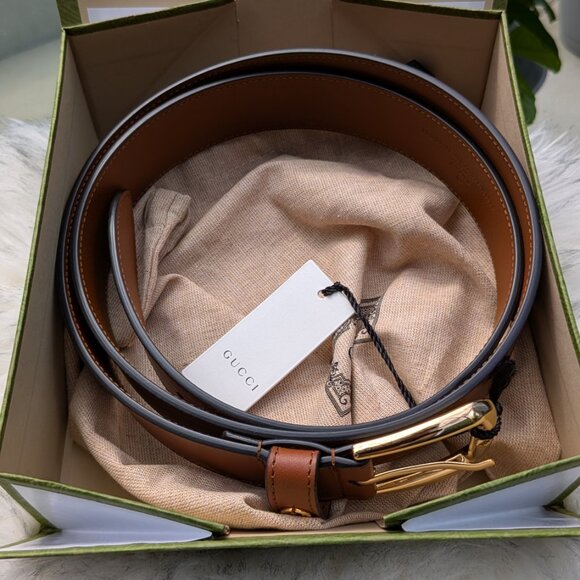 Brown Leather Gucci Belt with Gold Interlocking G detail - Picture 4 of 7